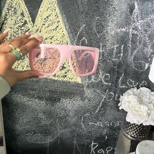 SHEIN Pink Oversized Glasses